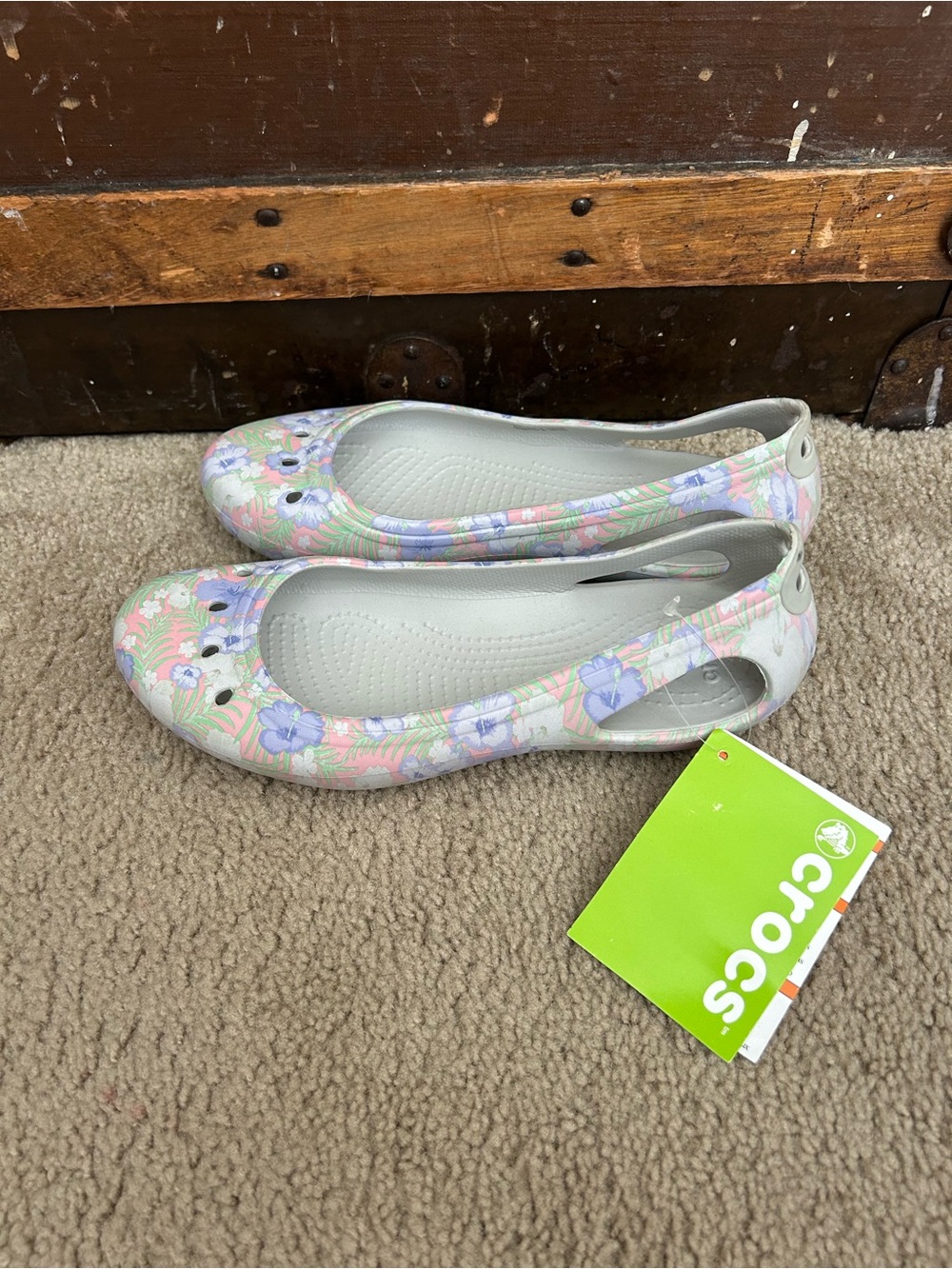 Crocs  Floral Print Ballet Flats - White/Pastel